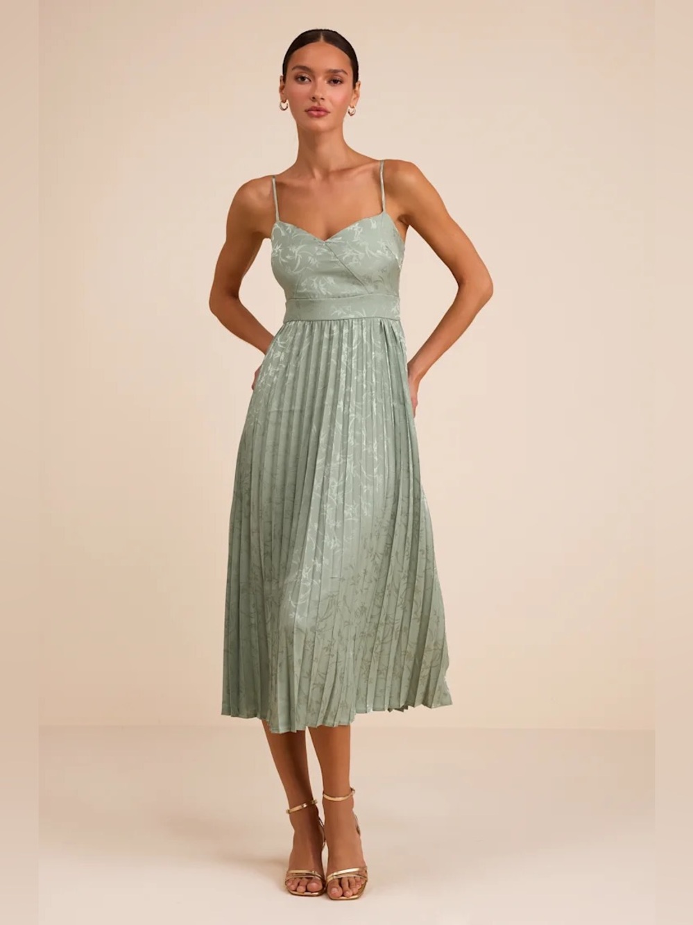 Lulus Regal Romance Sage Floral Jacquard Pleated Satin Midi Dress small NWT
